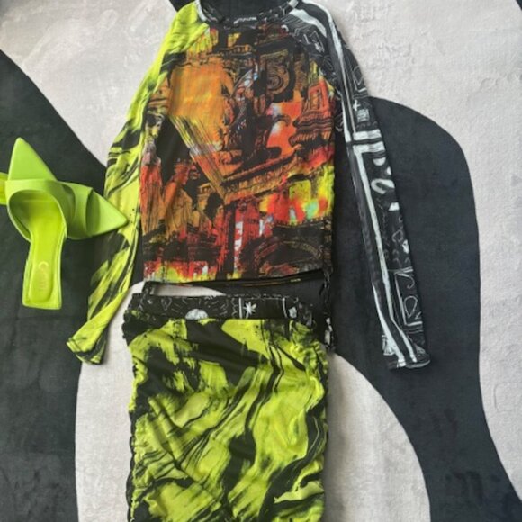 Pretty Little Thing two piece set- Size 6 - Picture 1 of 4